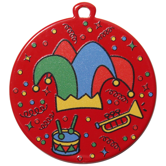 IJzeren carnavalsmedaille 50mm met narrenhoed, trommel en trompet – perfect voor verenigingen en optochten
